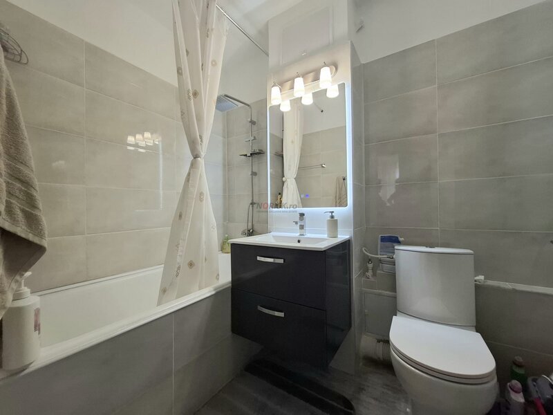 Calea Vitan 2 Camere Decomandat  56mp  Renovat